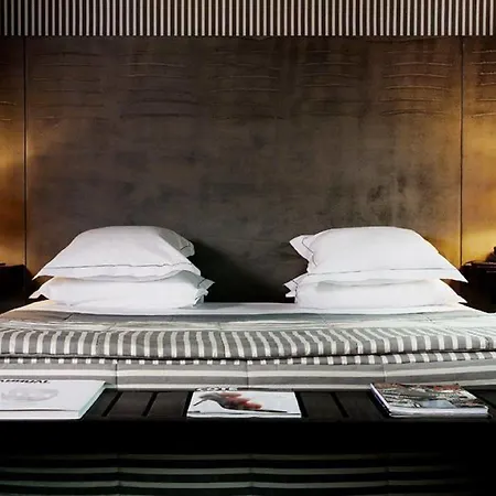 Hotel Square Parigi