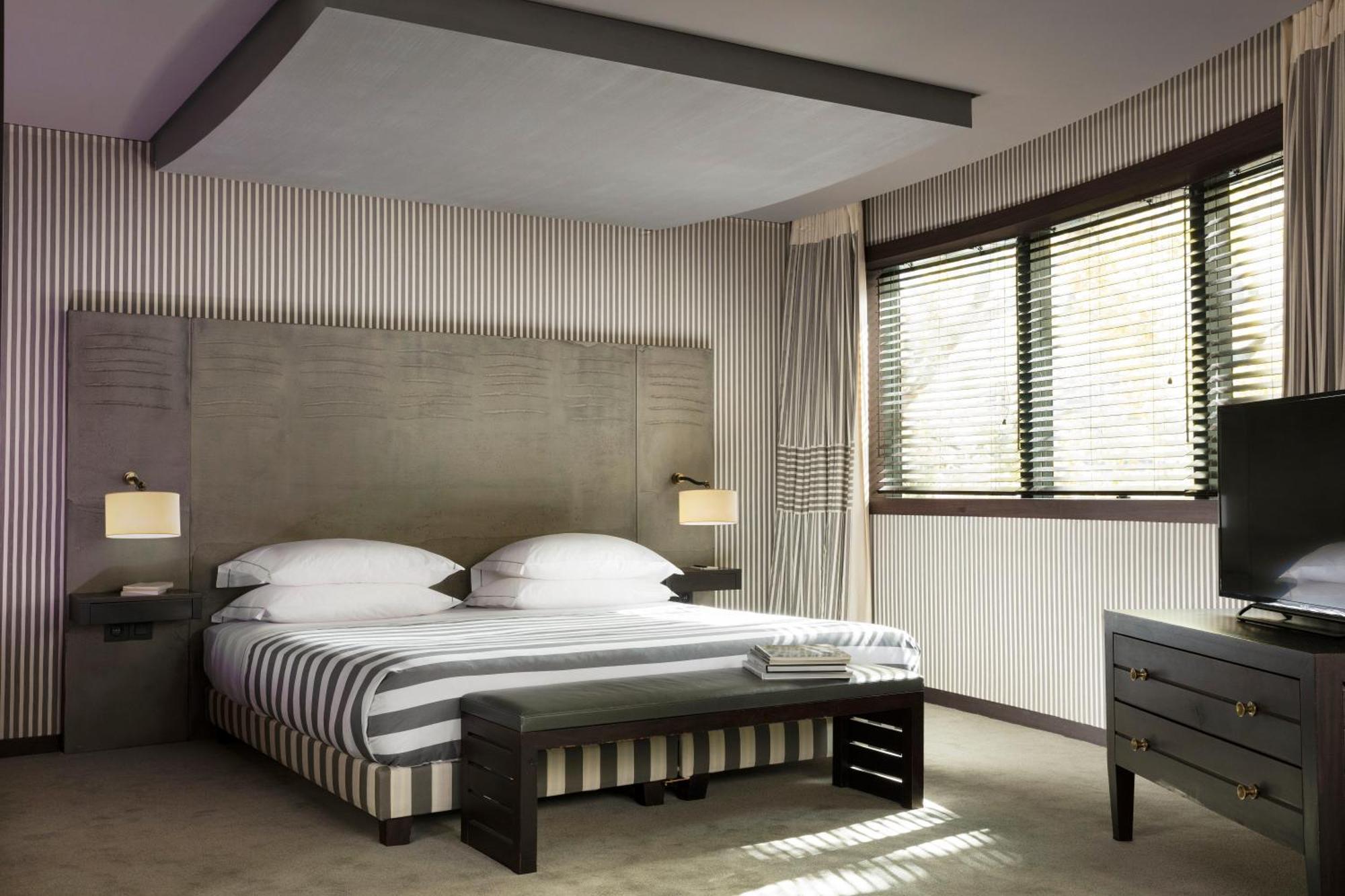 Square Hotel 5*