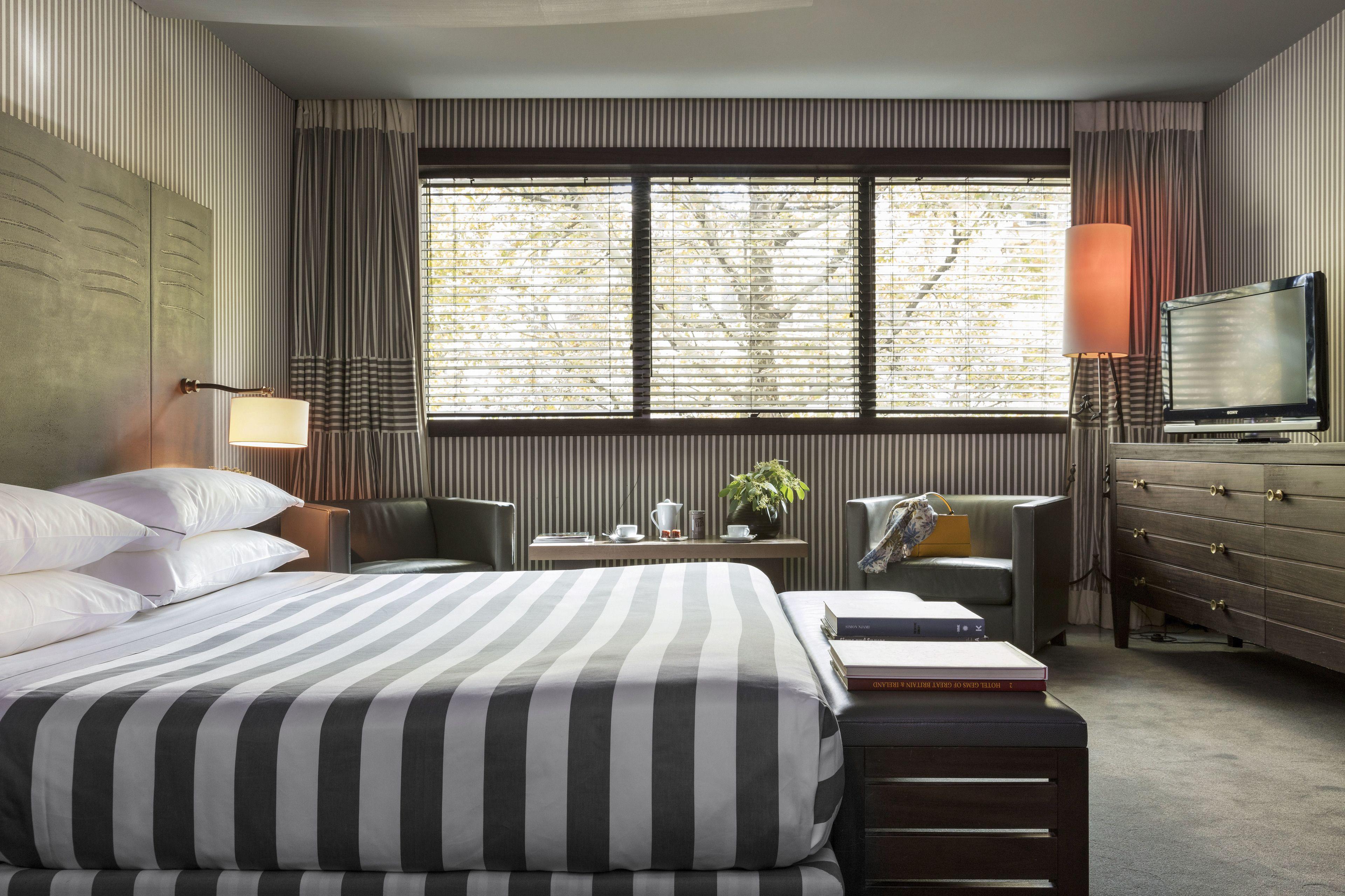 Square Hotel 5*