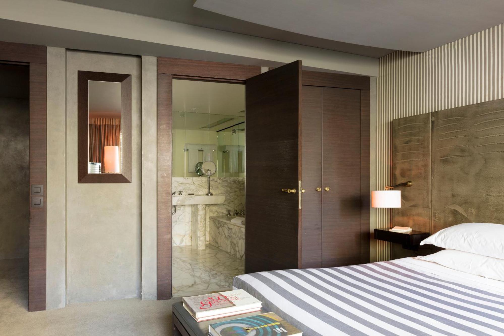 Hotel Square 5*
